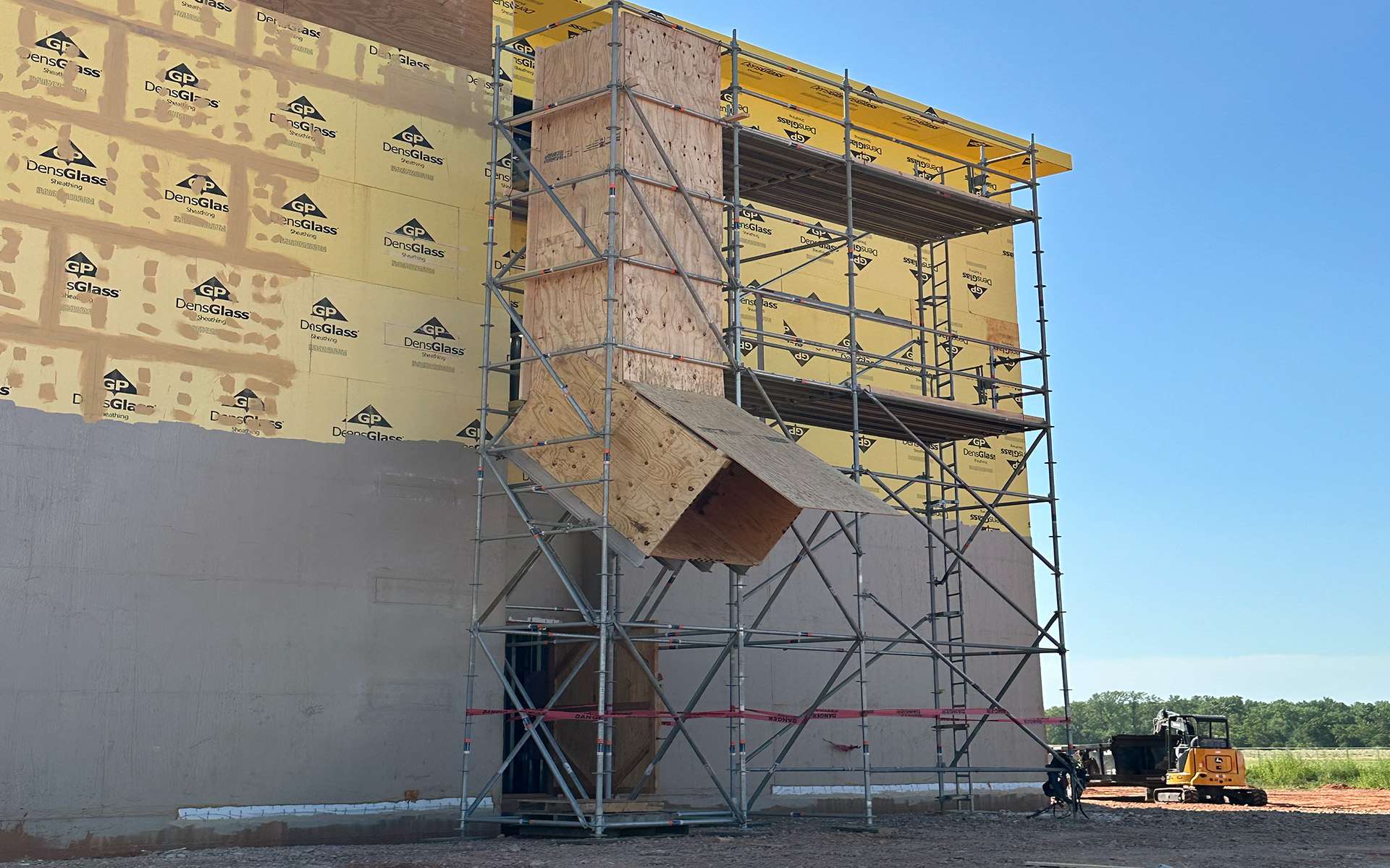 Scaffolding services for safe and efficient construction